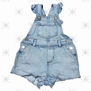 Gap Adorable Baby Denim Short Overalls Light Wash Ruffle Strap Raw Hem Size 6-12